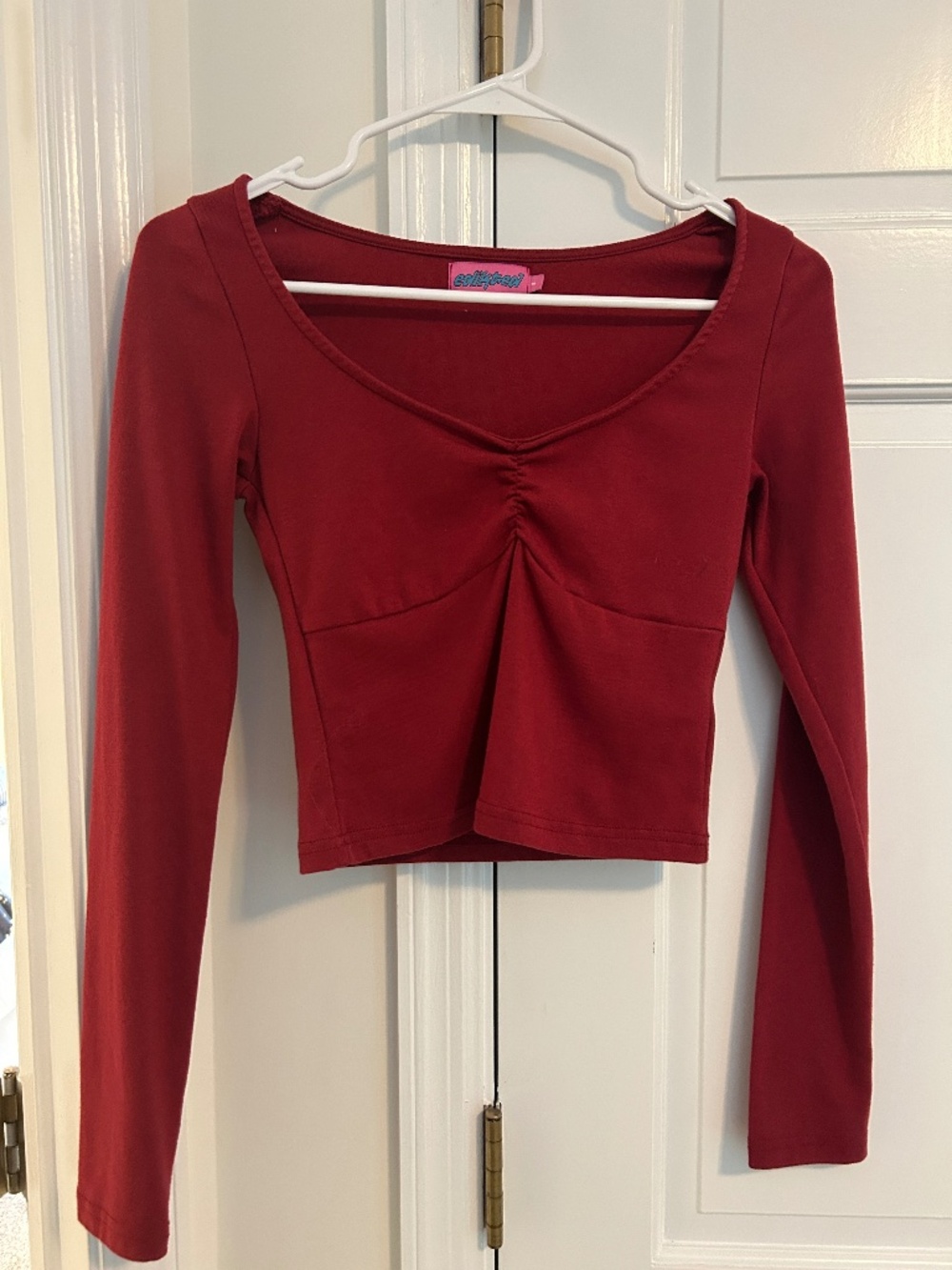 Edikted Zelly Deep V Scoop Neck Top Long Sleeve Red Burgundy Women's size Small